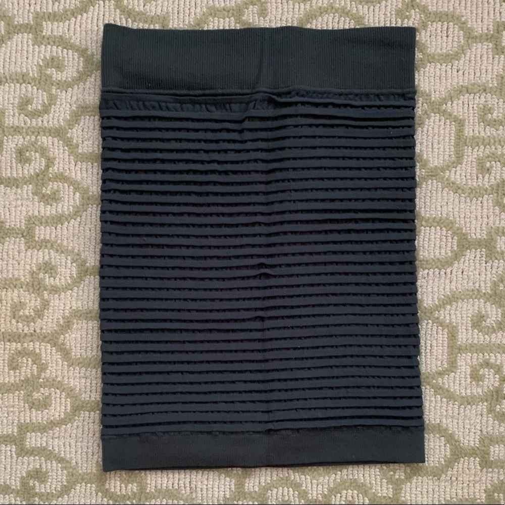 BCBG girls grey pencil skirt